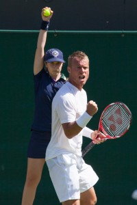 Lleyton Hewitt celebrating point    